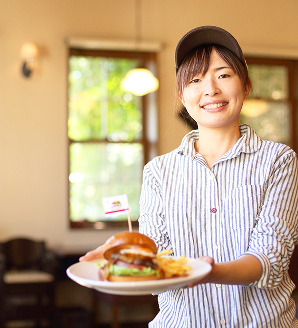愛知 名古屋のカフェの求人募集 バイト アルバイト 正社員 パートも